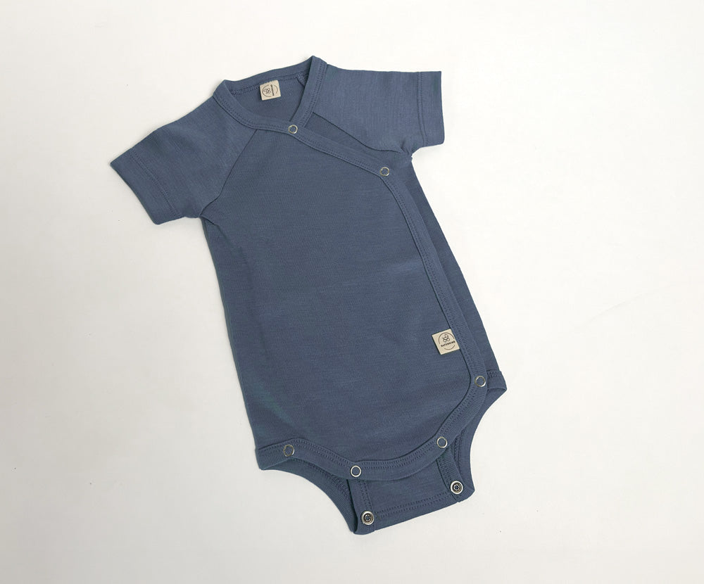 Naturkind Wolle Seide Body kurzarm Babybody Marineblau GOTS