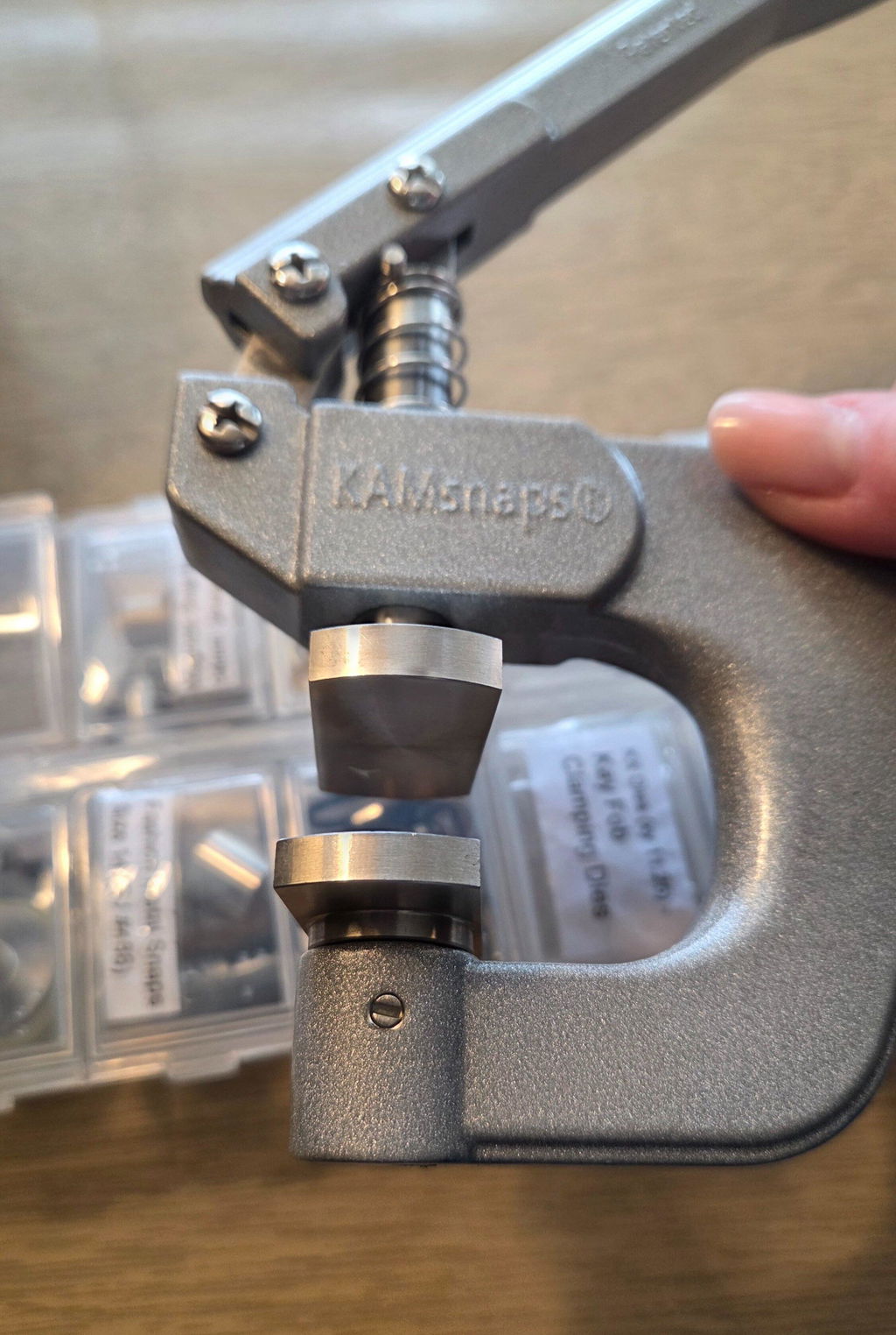 KAM Snaps Tools KX Klemmmatrize Schlüsselband