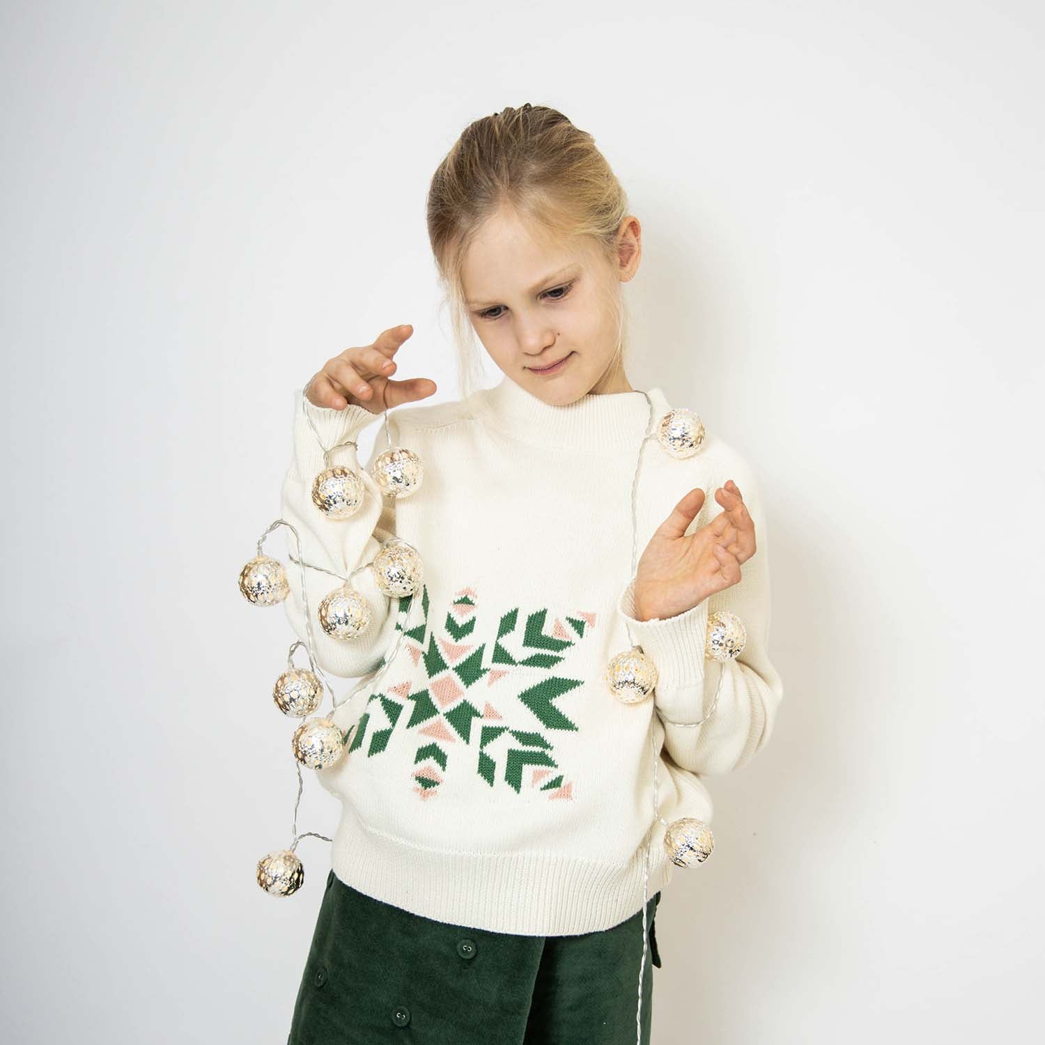 Infantium Victoria Snowflake Pullover weiß Bio-Baumwolle