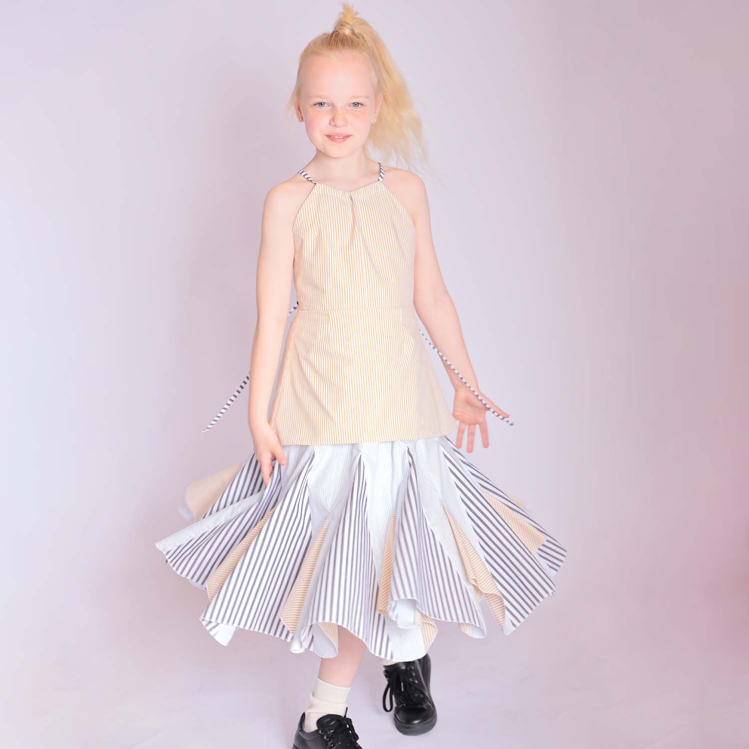 Infantium Victoria Zero Waste Kleid Gestreift Festlich