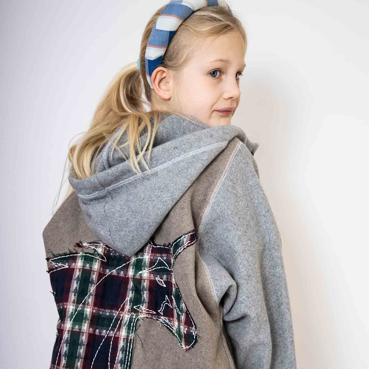 Infantium Victoria Fleece Hoodie Beige Einhorn 116