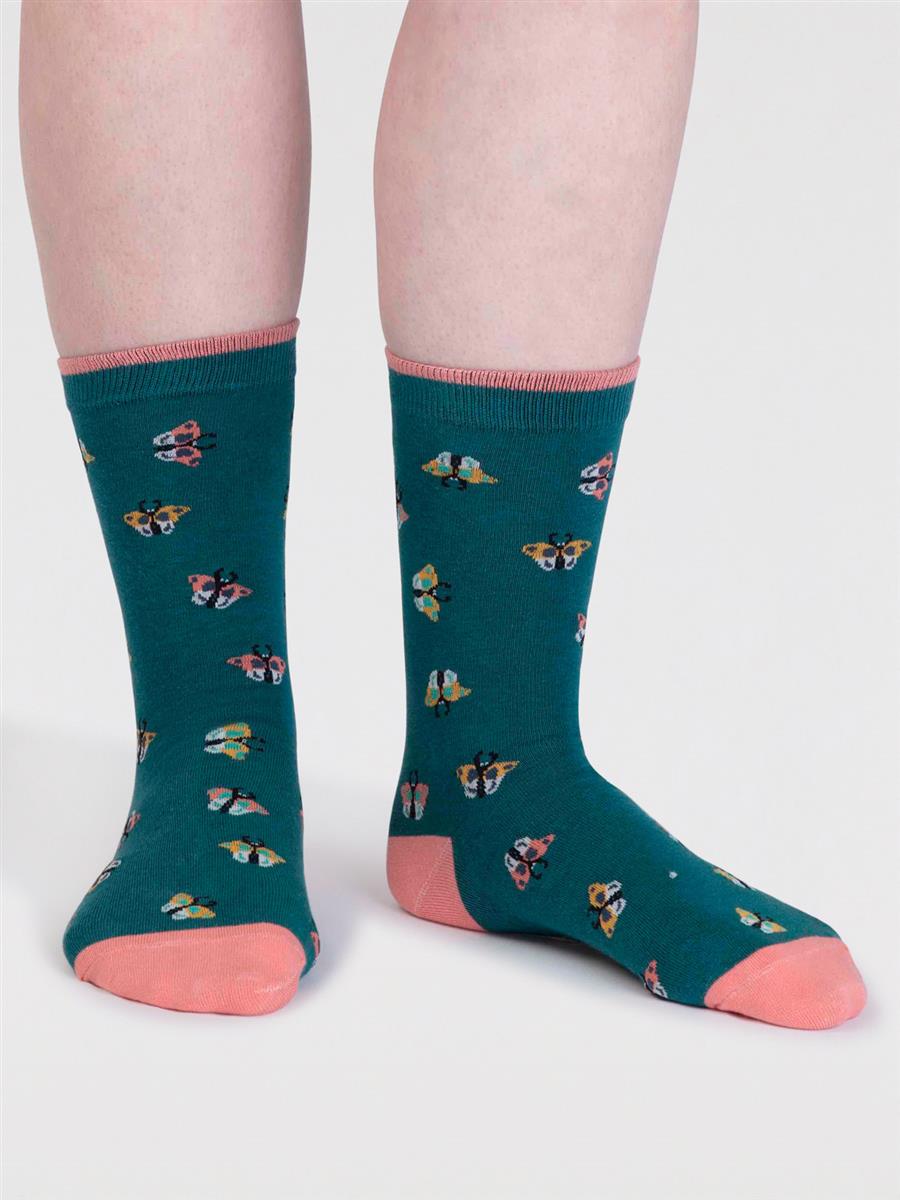 Thought Cece Bug Socks Socken malachite green Bio-Baumwolle