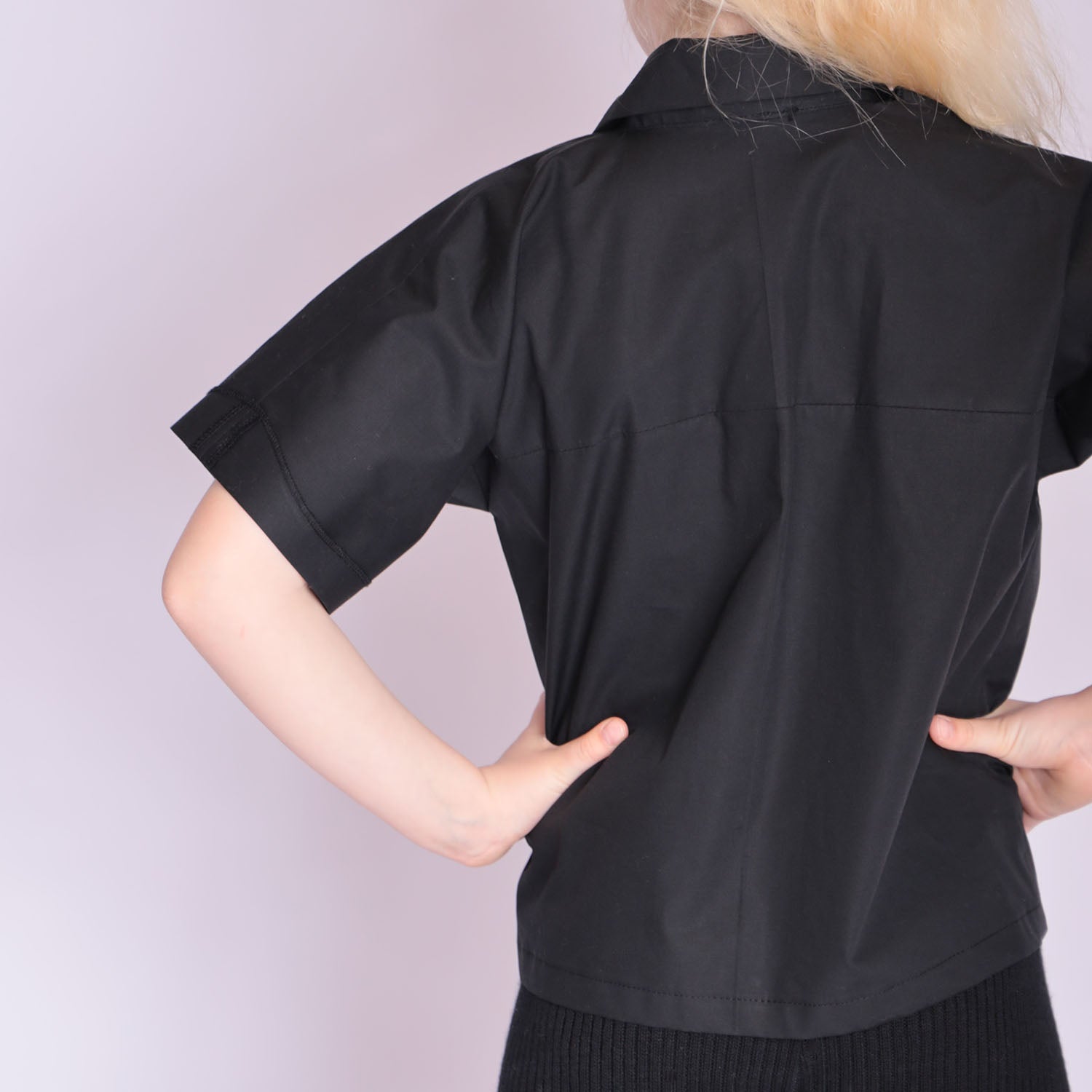Infantium Victoria Zero-Waste Hemd schwarz Bio-Baumwolle Kinder