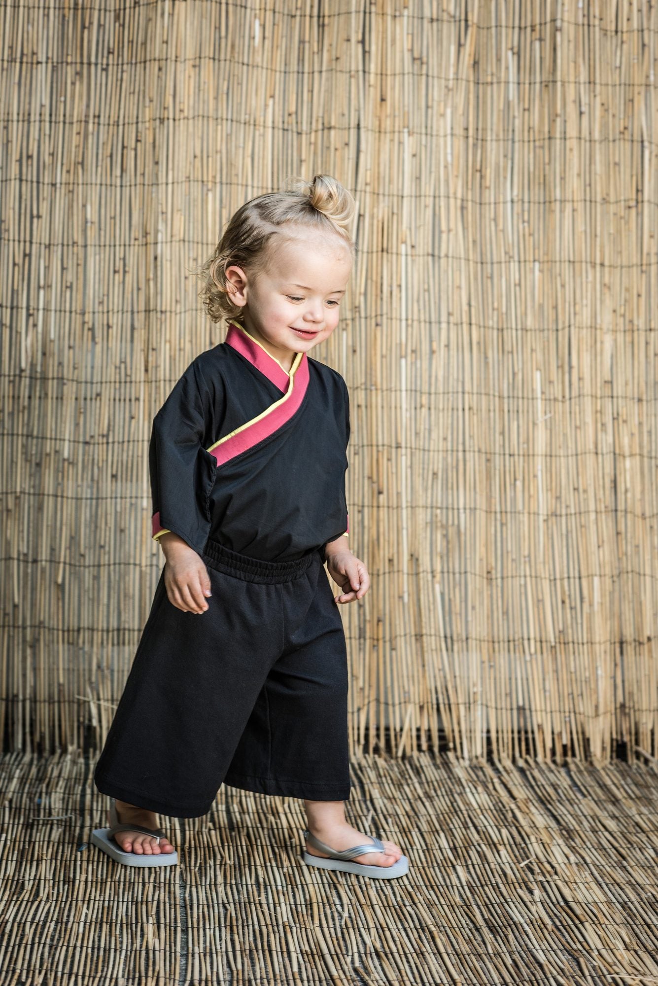 Infantium Victoria Black Samurai Pants Kinderhose schwarz