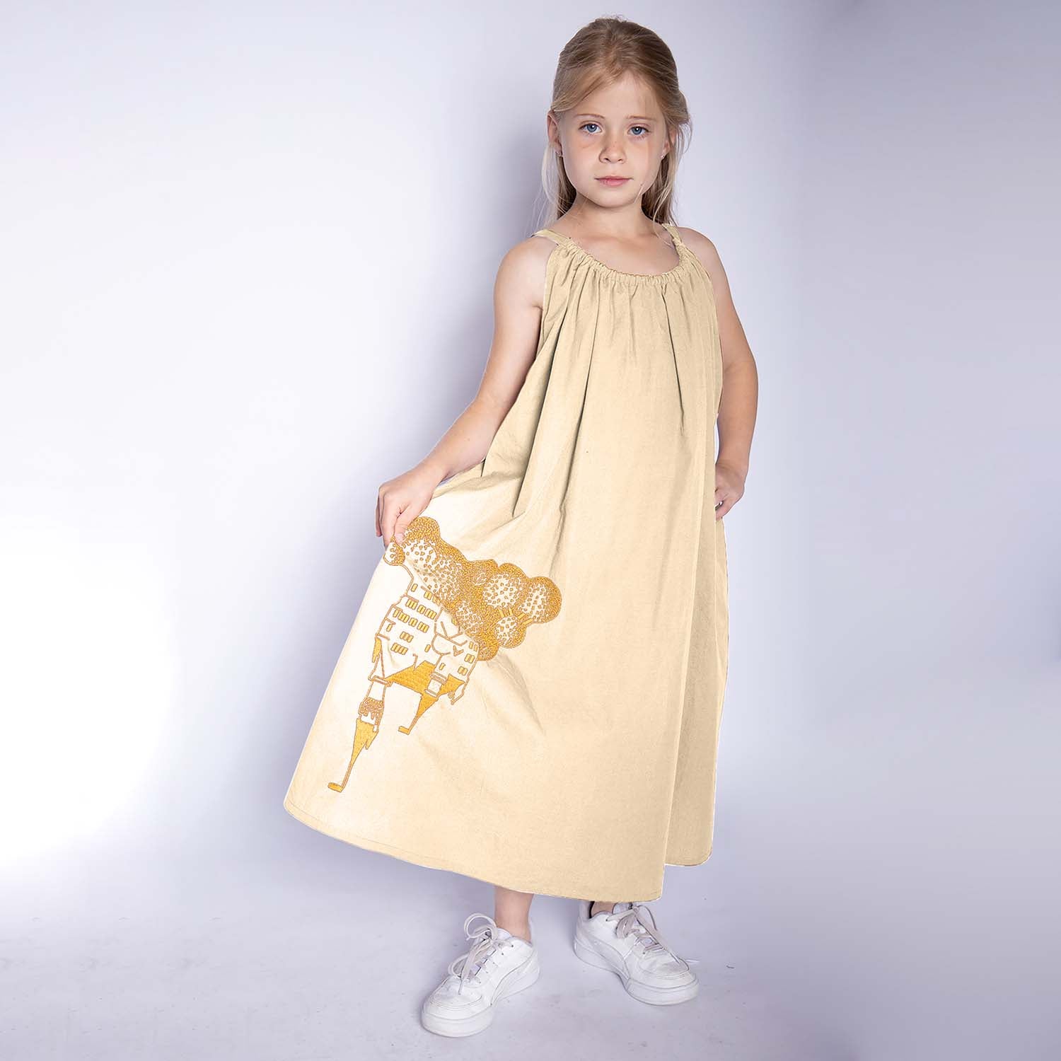 Infantium Victoria Golden Castle Boho Kleid Beige Stickerei