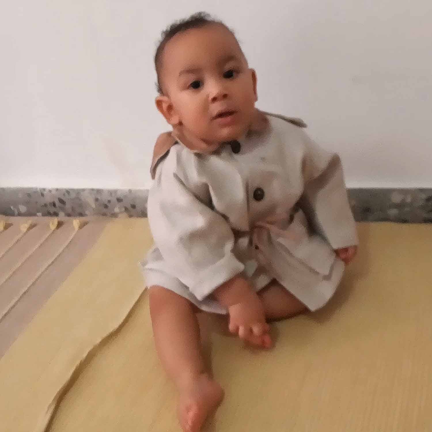 Infantium Victoria Beige Baby Jacket Jacke Beige Leinen Kapuze
