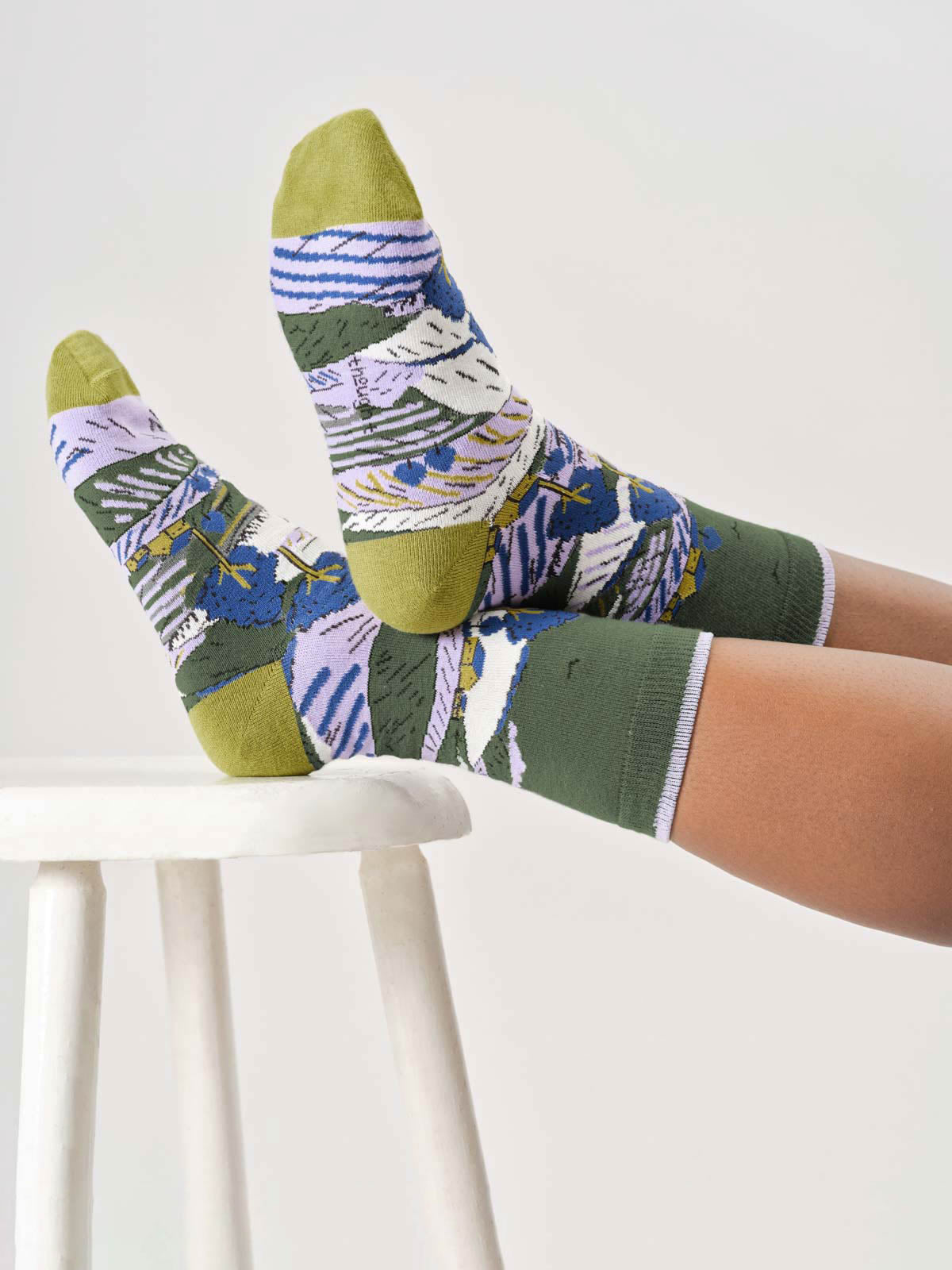 Thought Landscape Scene Crew Socks Bio-Socken eucalyptus green 37-41