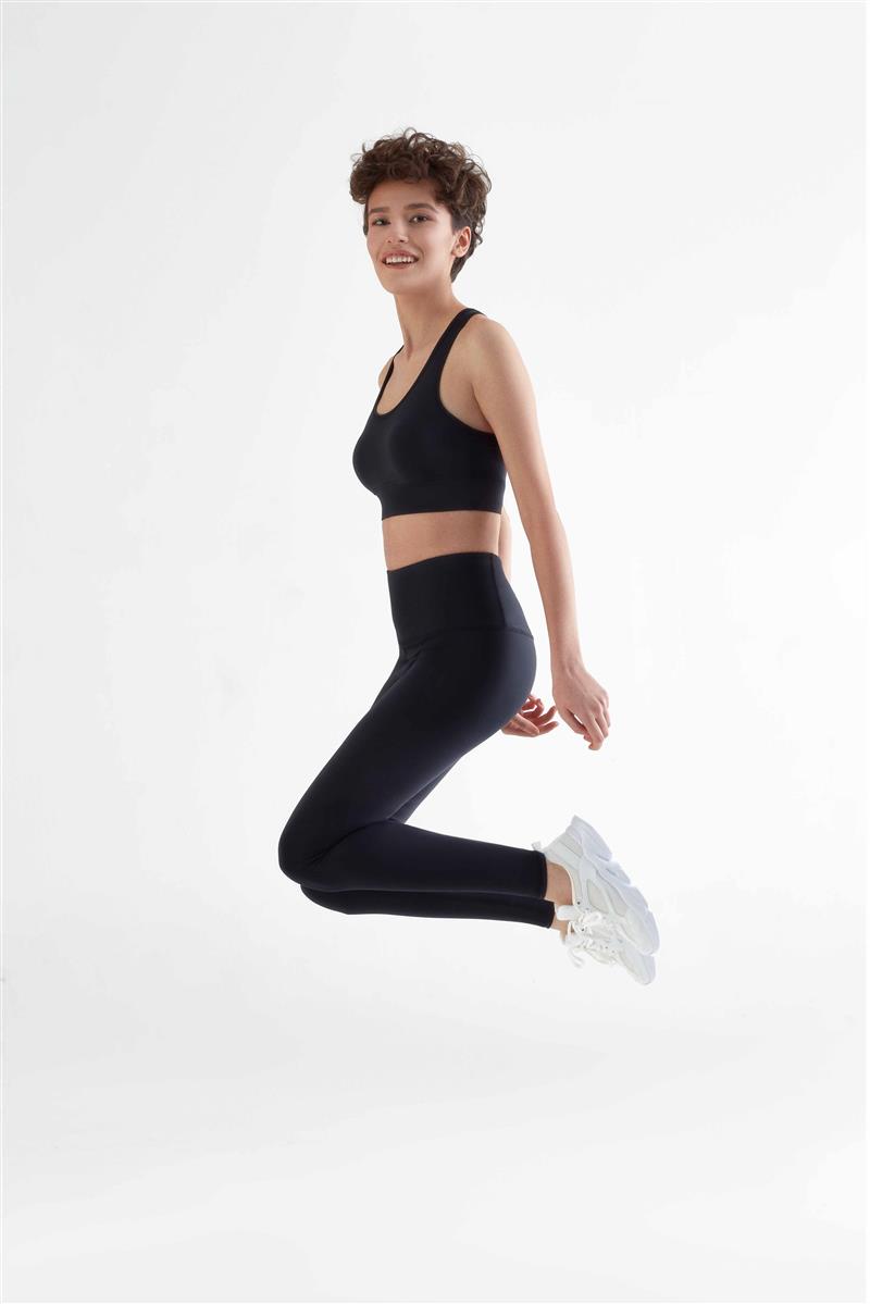 marlowe nature Ws Sports Bra black recycelt Sport-BH