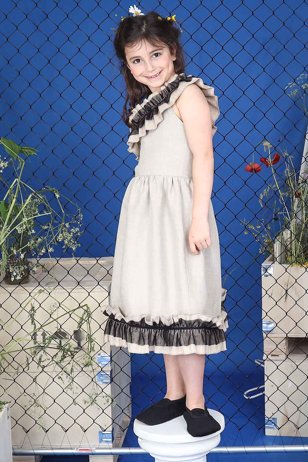 Infantium Victoria Dresses Leinenkleid 128 Beige mit Lotusseide