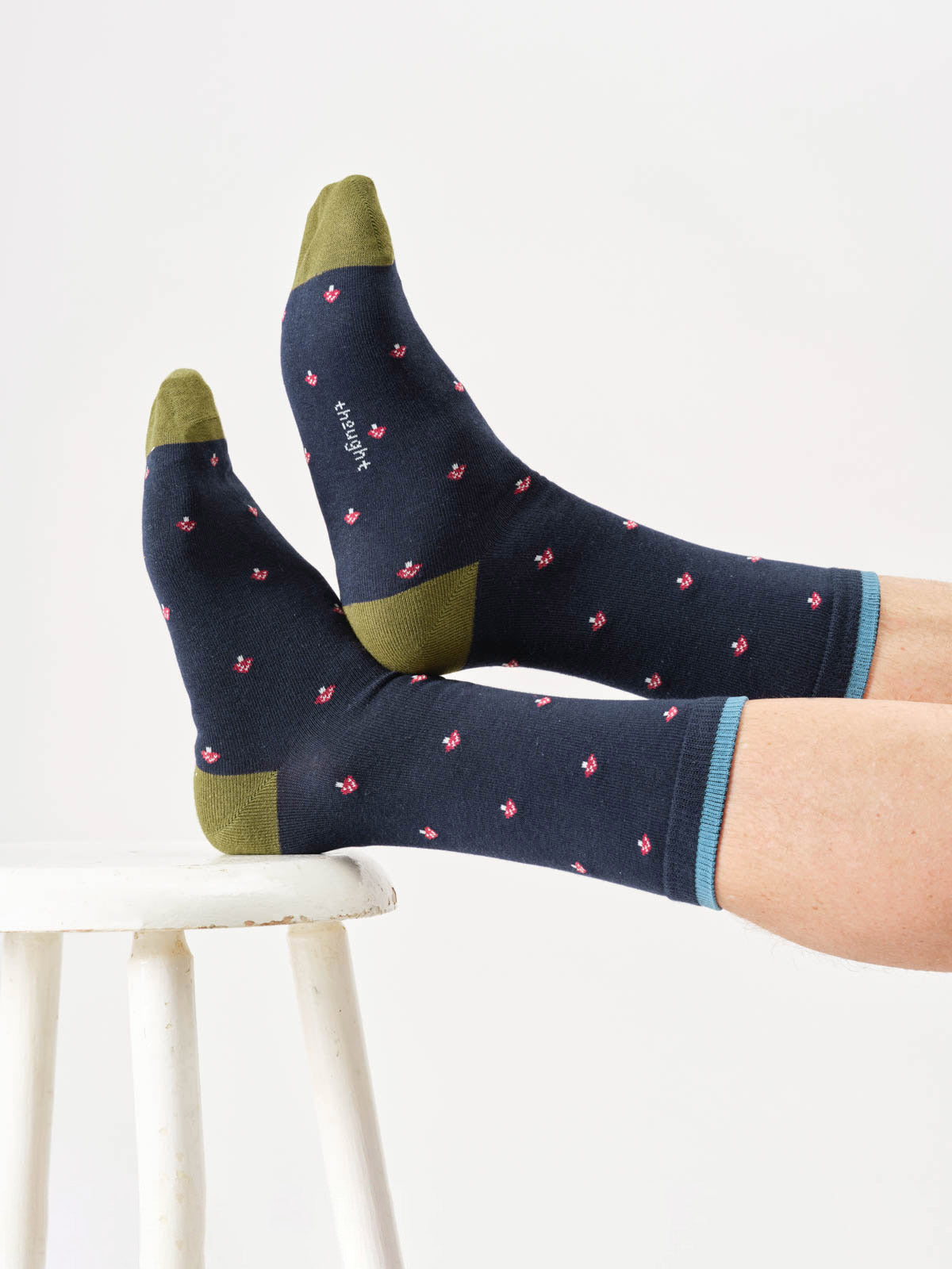 marlowe nature Seasons Crew Socks navy blue leaves 41-47