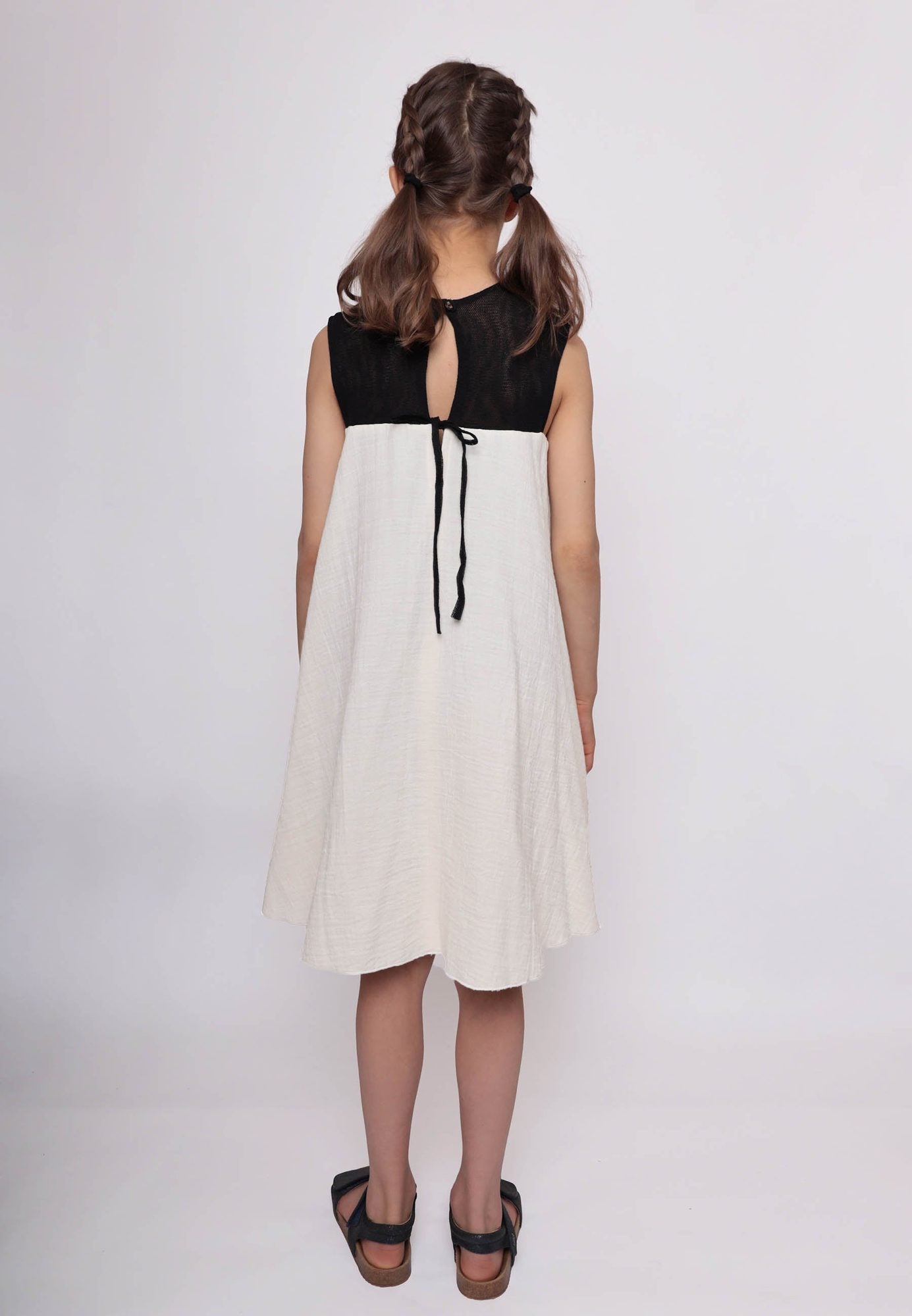 Infantium Victoria White Baby Doll Kleid Weiß Musselin 68
