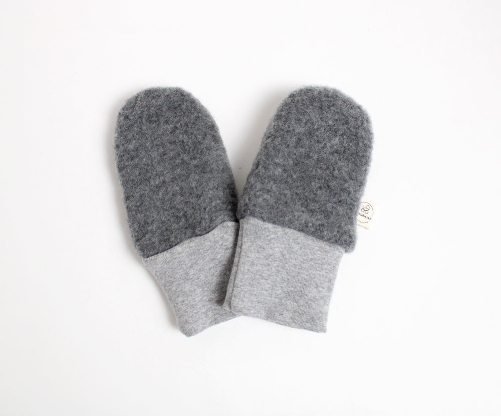 Naturkind Wollfleece Fäustlinge Grau 3/6 Monate GOTS