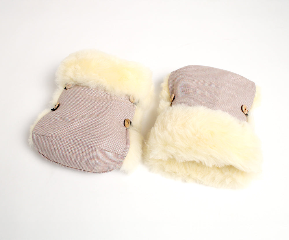Naturkind Zubehör Lammfell Kinderwagen-Handschuhe Cord Cognac