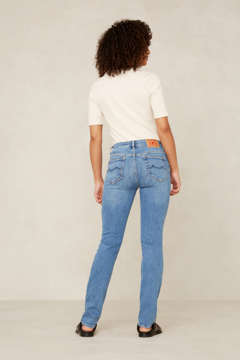 marlowe nature Emi Jeans stay black rinse Bio-Baumwolle