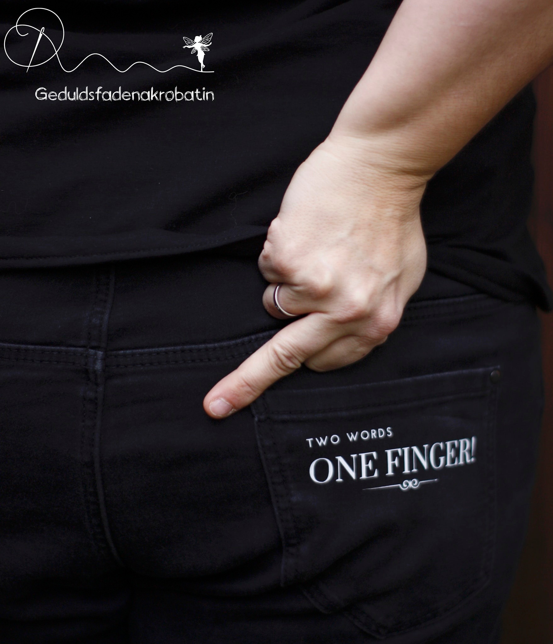 Schnittrebell Two words one finger Plotterdatei Download