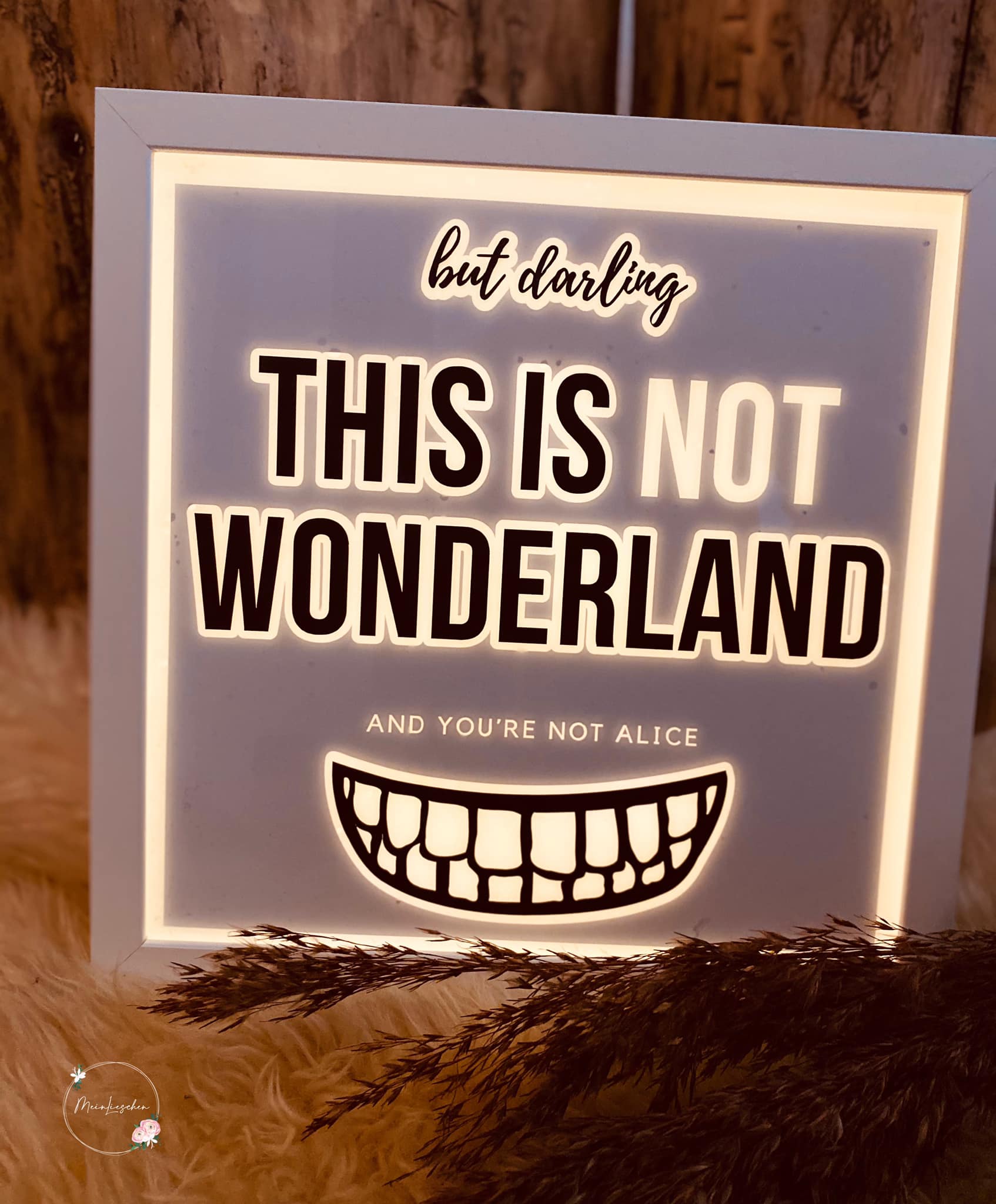Schnittrebell Wonderland Plotterdatei But darling SVG Download