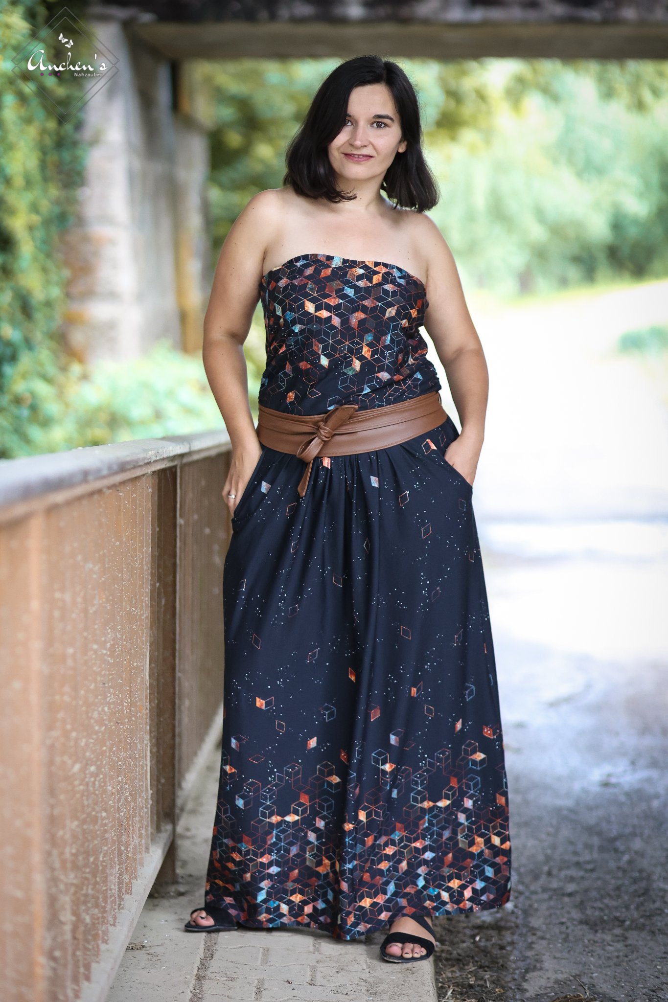 Schnittrebell Zveea Maxikleid Papierschnitt Gr.34-54 Gürtel