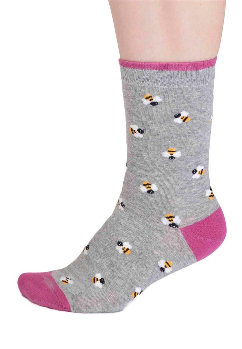 Thought Cece Bug Socks Socken malachite green Bio-Baumwolle