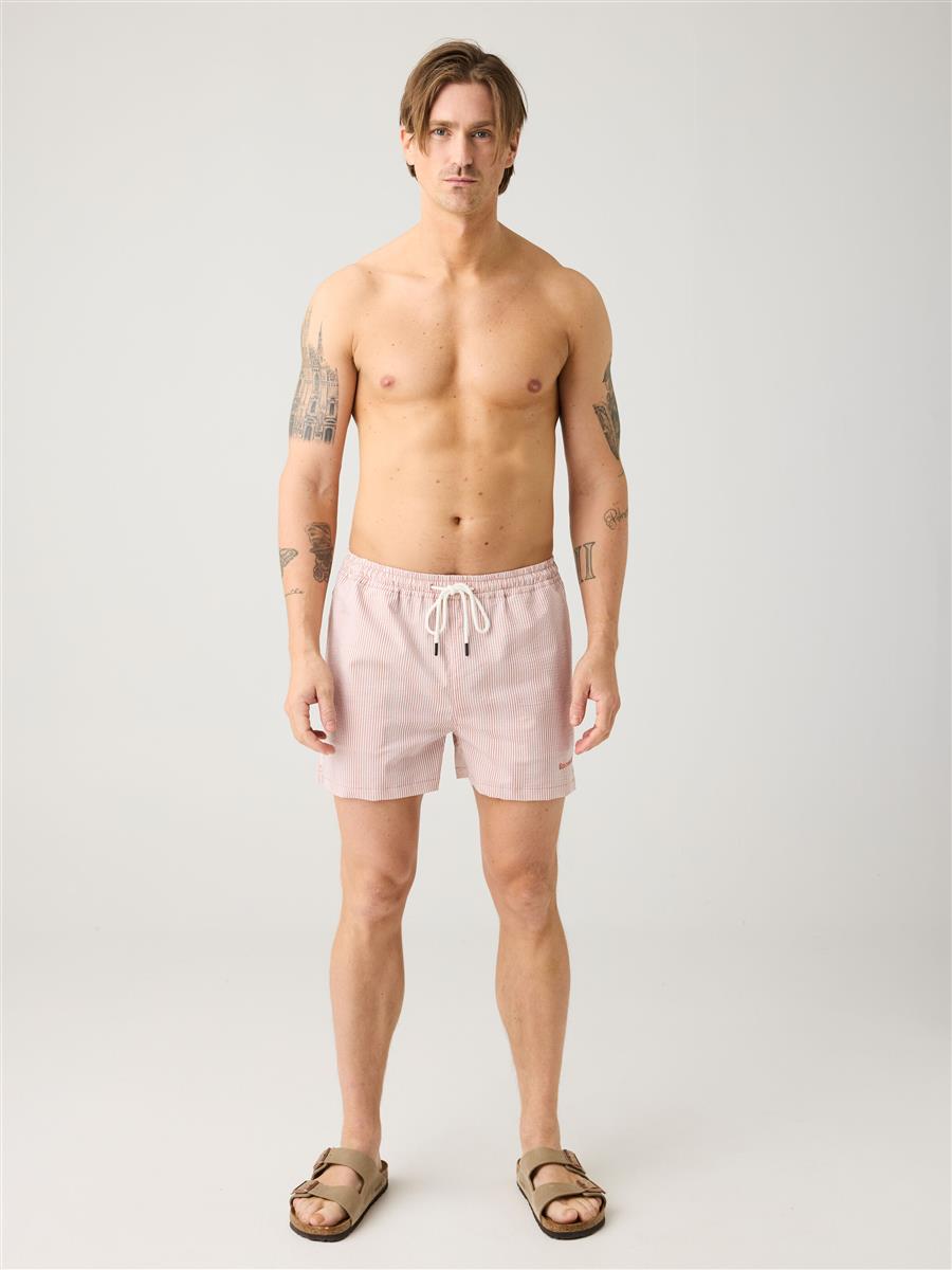 Marlowe Nature Seersucker Swimshorts red stripe Bio-Baumwolle