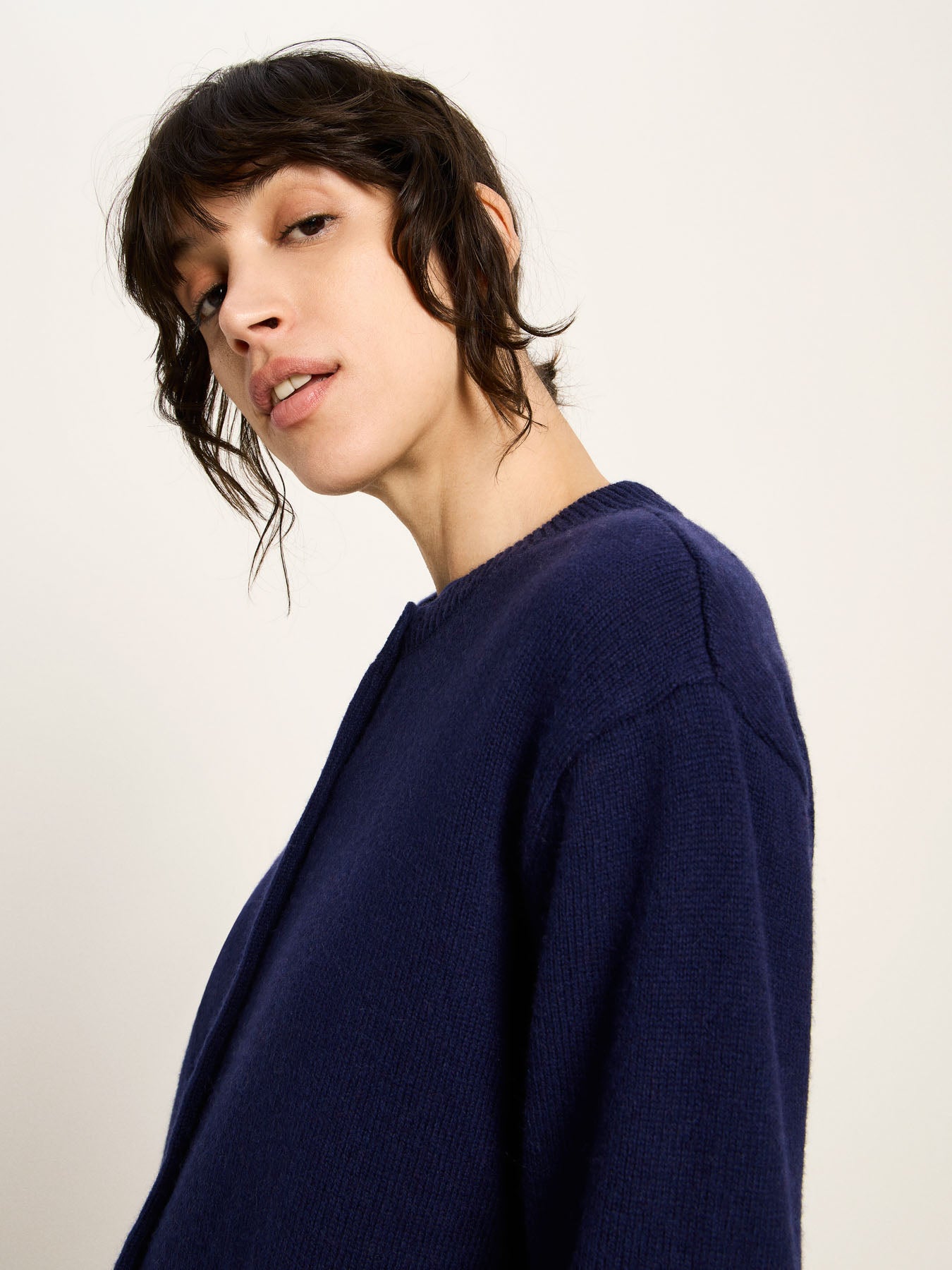 Lanius Boxy Strickjacke light blue melange Bio-Wolle