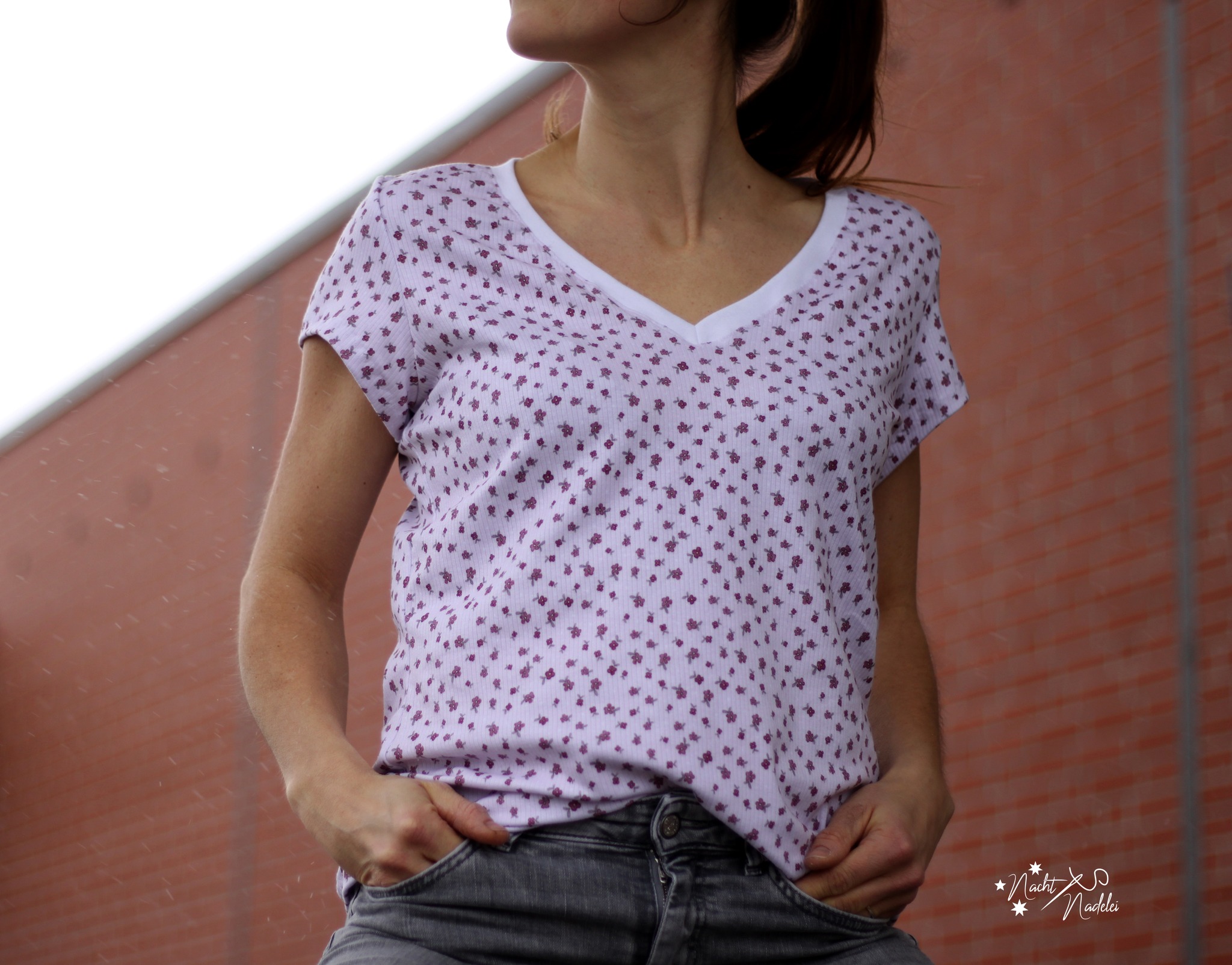 Schnittrebell Lio Shirt Schnittmuster Gr.34-54 V-Ausschnitt