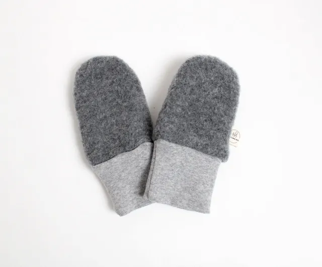 Naturkind Wollfleece Fäustlinge Grau 3/6 Monate GOTS