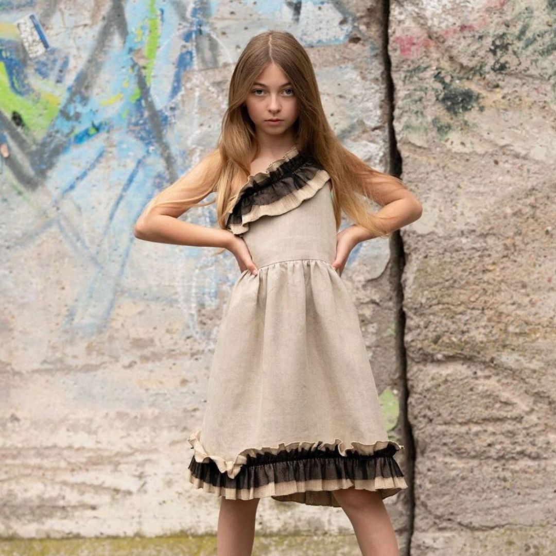 Infantium Victoria Lotus Silk Dress Festkleid Beige Pflanzenseide limitiert
