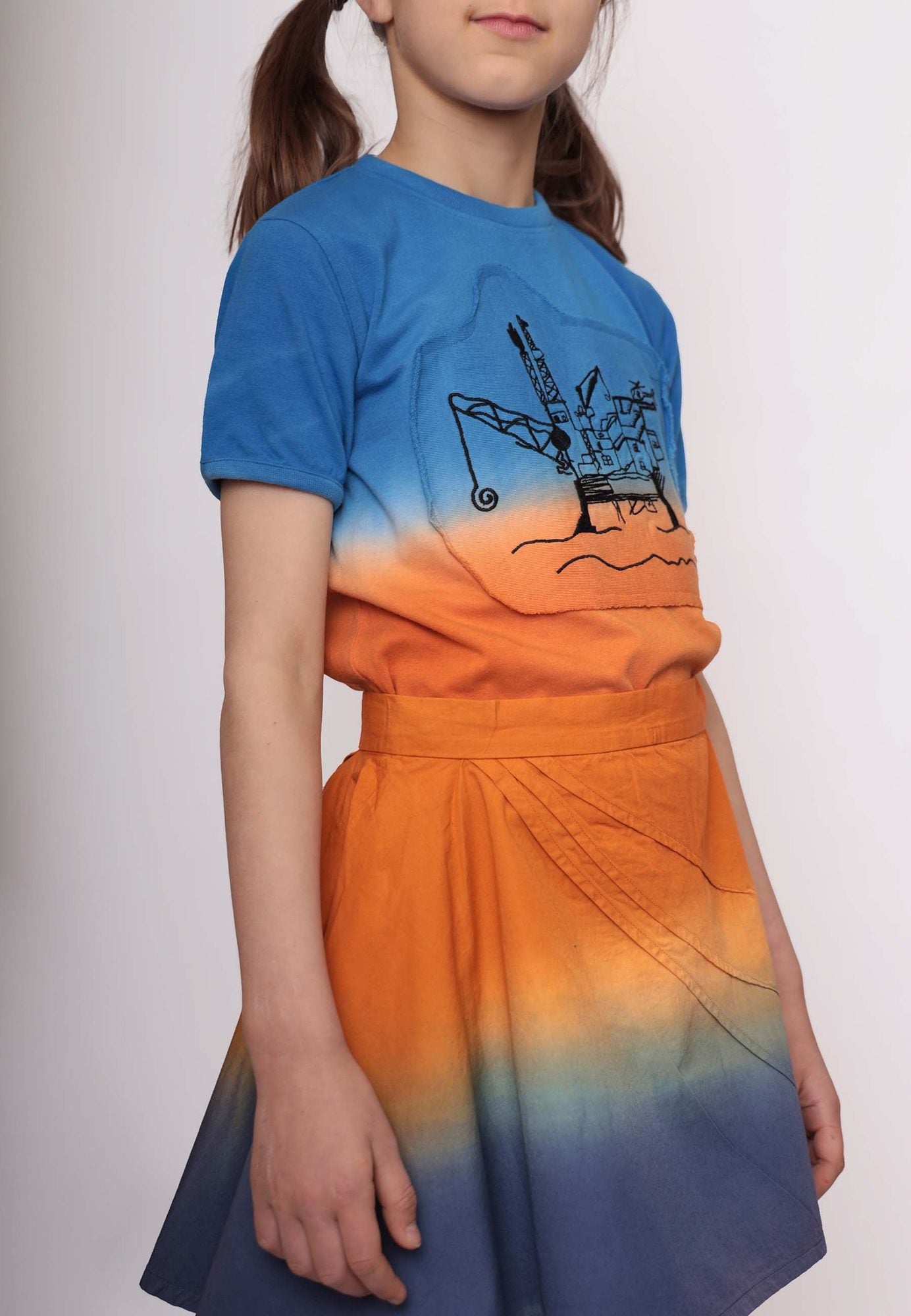 Infantium Victoria Dip Dye T-Shirt Appliqué Schwarz 104 Baumwolle