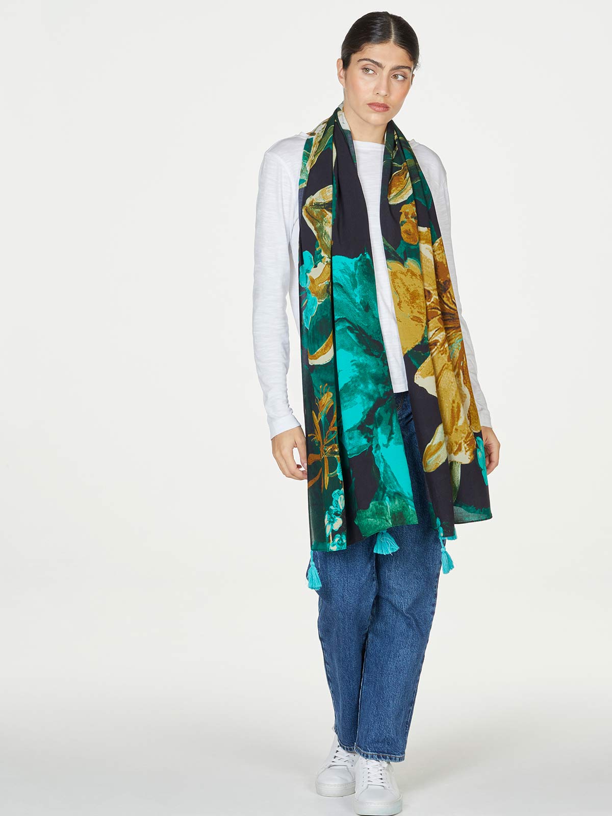 Marlowe Nature Artistry Shawl Scarf Schal black 200x100 Floral