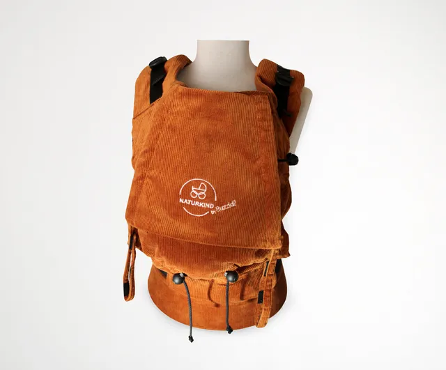 Naturkind Babytrage Auslaufmodell Cord Cognac Bio-Baumwolle