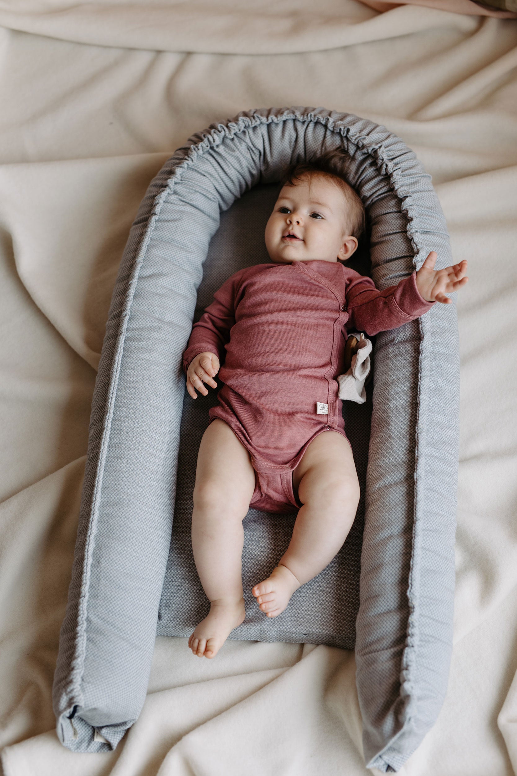 Naturkind Babynestchen Set mit Musselin-Decke Bio-Baumwolle