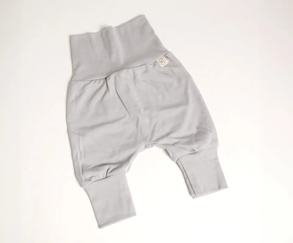 Naturkind Pumphose Merinowolle Hellgrau 62/68 GOTS Babyhose