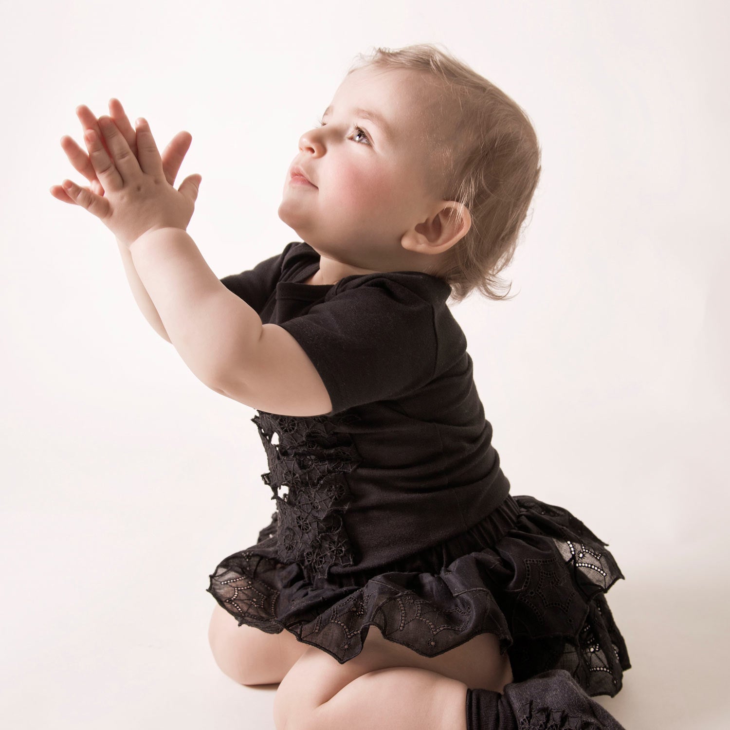 Infantium Victoria Baby Bloomers schwarz Spitze Baumwolle 68