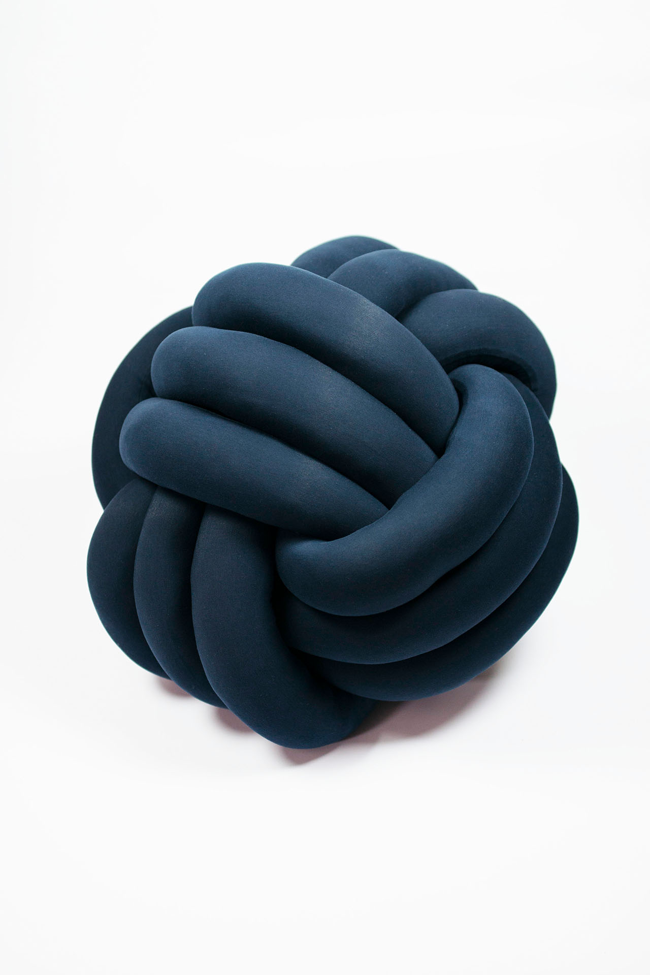Yes, Honey Wohnen #knotyourbrain Pouf Schnittmuster gratis