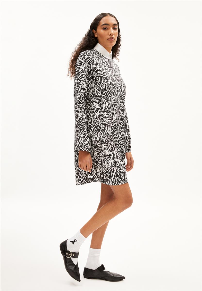Armedangels Alinunaa Stoney Kleid oatmilk Viskose marmoriert