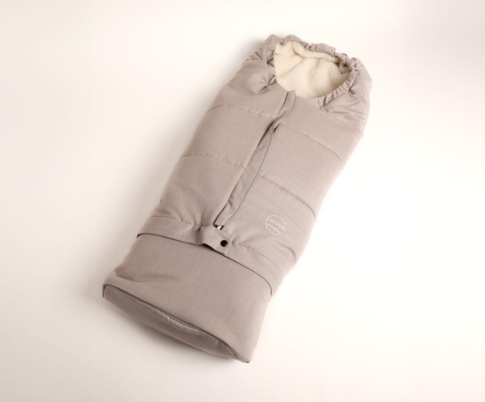 Naturkind Emma Wollfußsack Jade Set mit Wollmuff Merinowolle