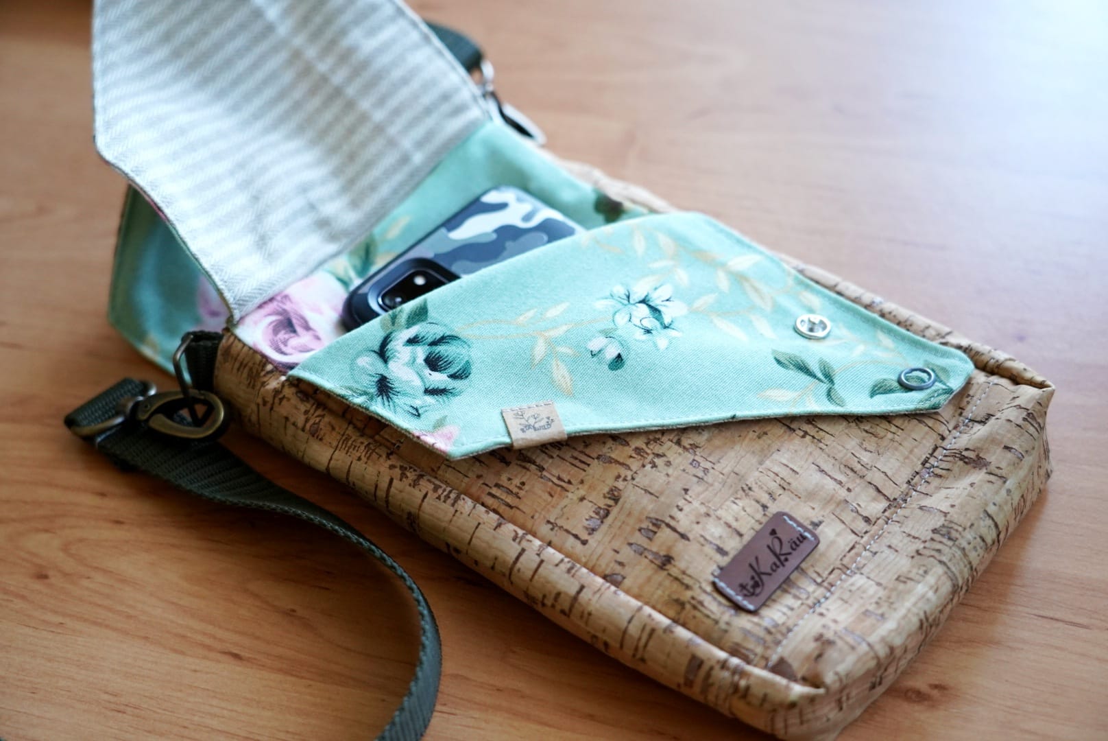 Schnittrebell Pixxi Handytasche Ebook 24x14x4 cm PDF