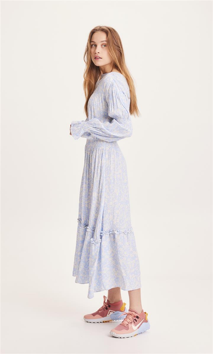 marlowe nature Kleider Fleur Smock Maxi Flower Dress blau M Viskose