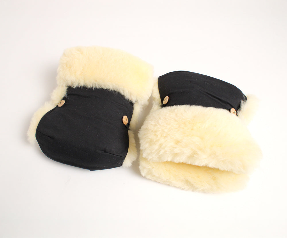 Naturkind Zubehör Lammfell Kinderwagen-Handschuhe Cord Cognac