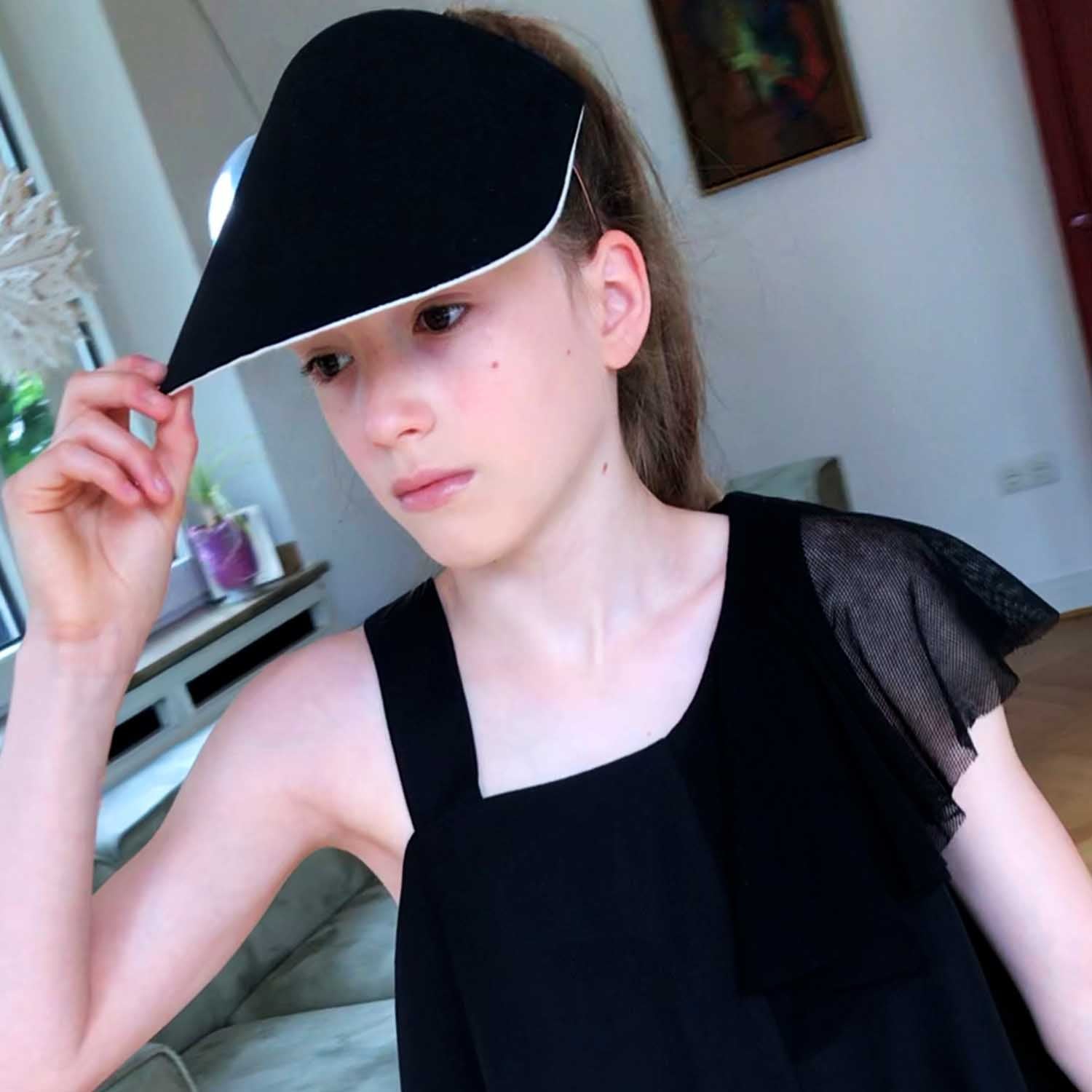 Infantium Victoria Black Cotton Cap Kinder Schwarz Einheitsgröße
