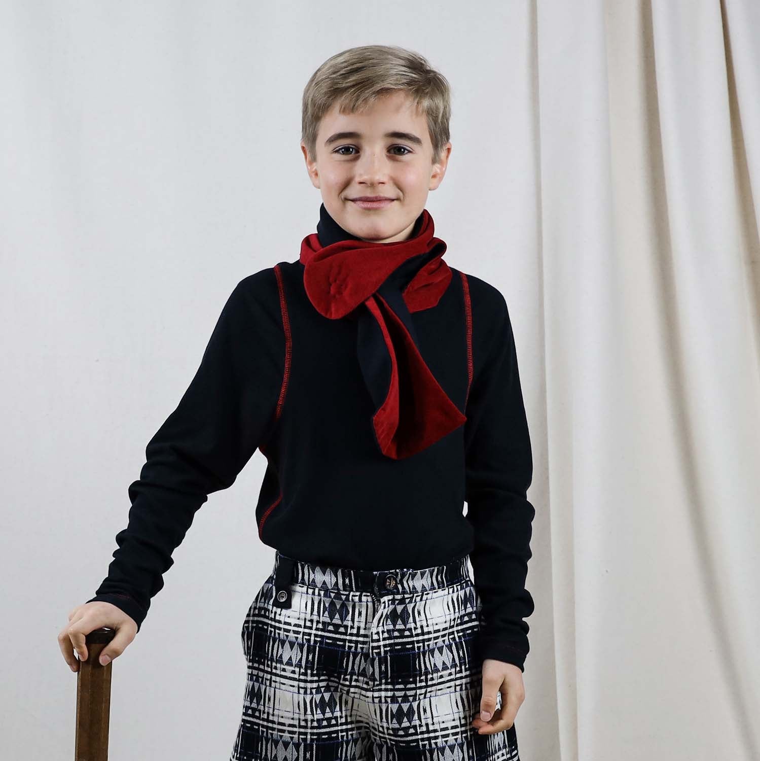 Infantium Victoria Kids Rollkragen Top Schwarz Langarm Gr.128 Stretch