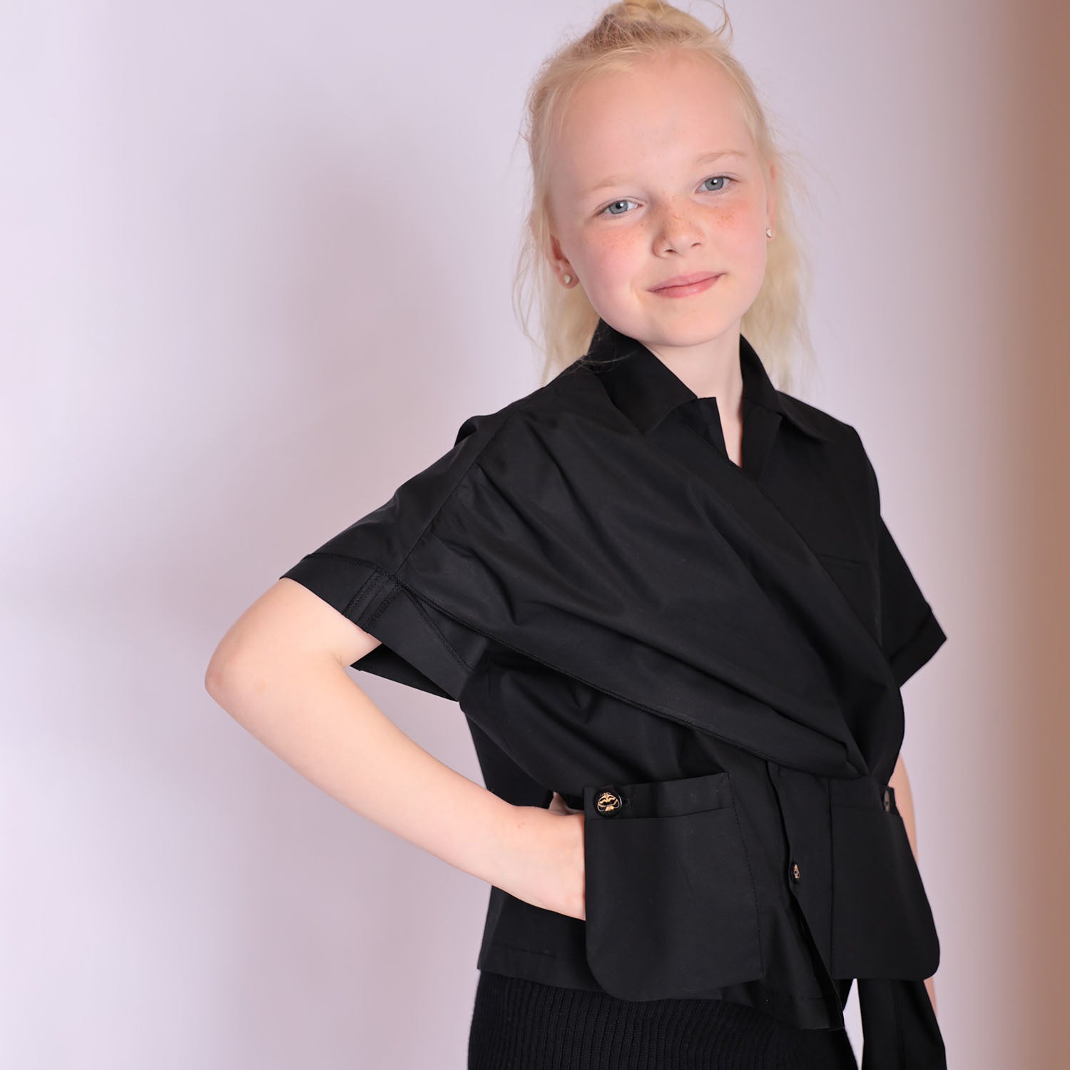 Infantium Victoria Zero-Waste Hemd schwarz Bio-Baumwolle Kinder