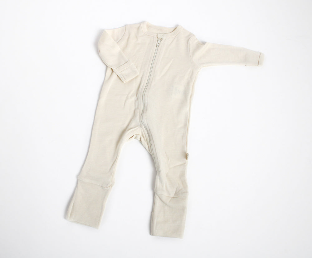 Naturkind Wolle Seide Pyjama GOTS Ecru 62/68 mit Zipp