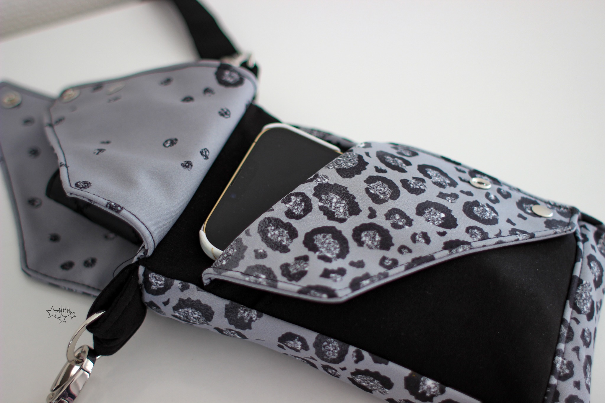 Schnittrebell Pixxi Handytasche Schnittmuster Cross Body