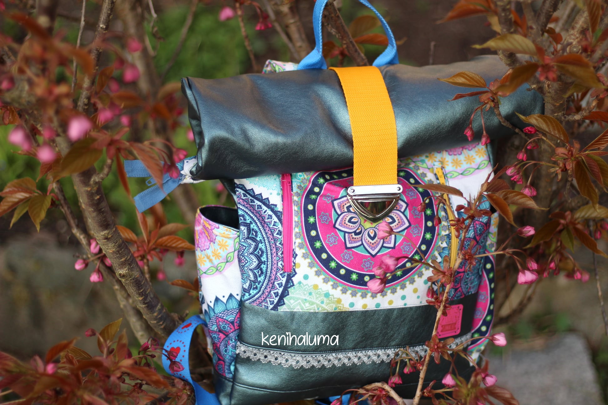 Schnittrebell Mini-Baxxter Papierschnitt Rolltop-Rucksack 25x35x8 cm