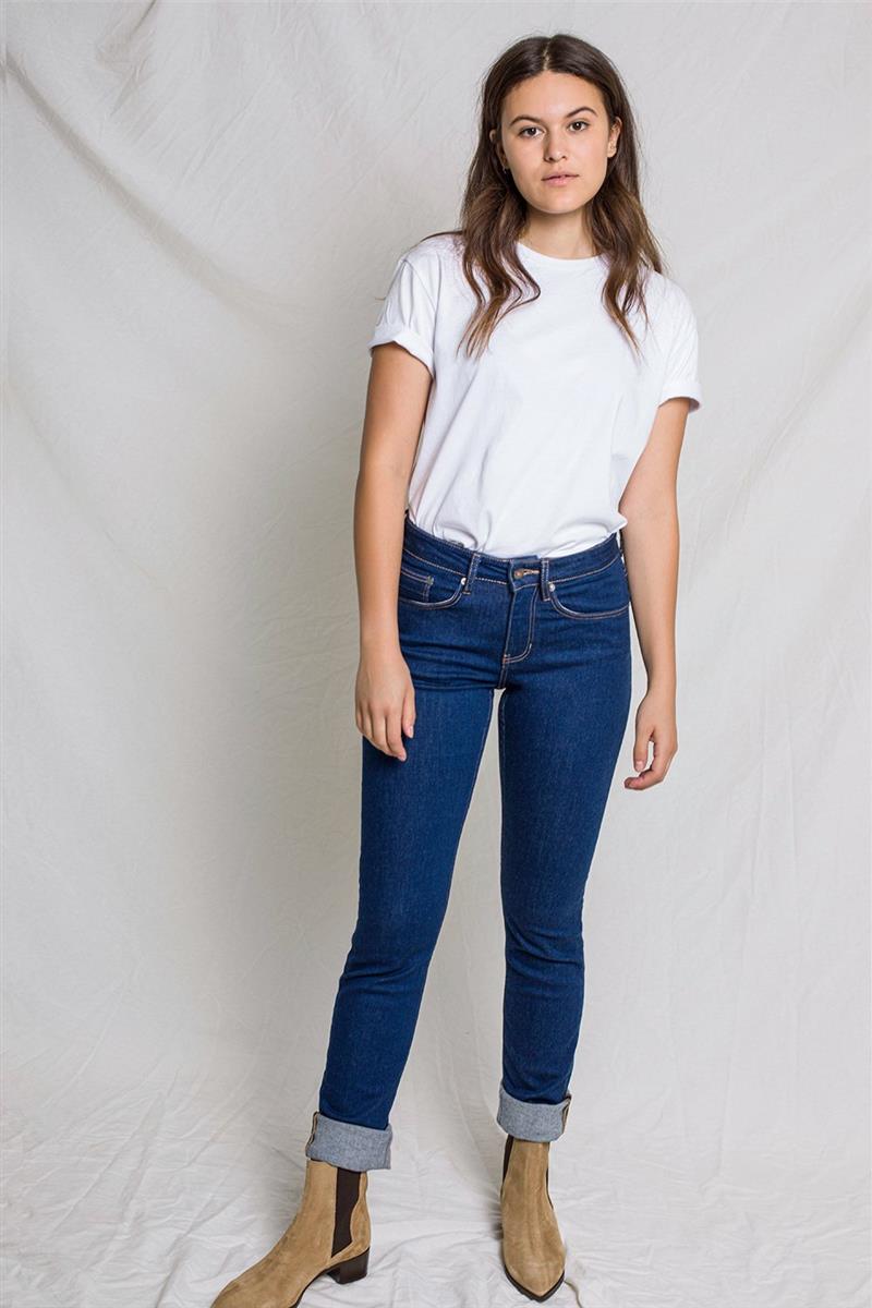 Kuyichi Sara Straight Damenjeans rinse 28/32 Bio-Baumwolle